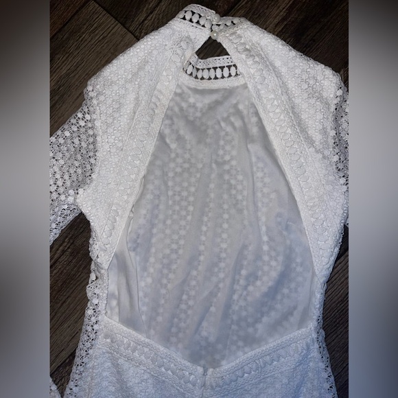 NWOT PLT White Embroidered Lace Long Sleeved Backless Bodycon Midi Dress - Picture 7 of 16